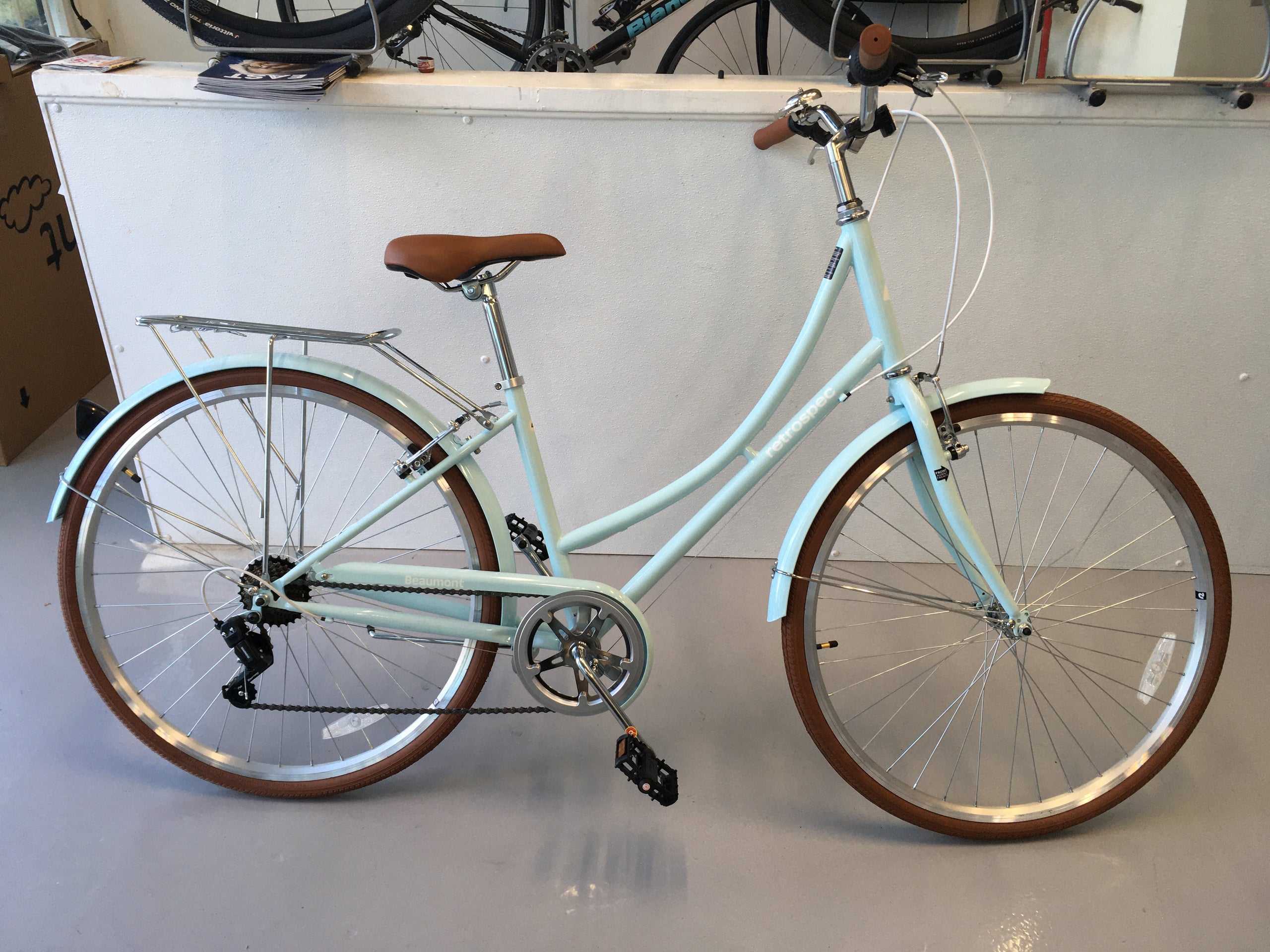 Beaumont 7 speed city hot sale bike